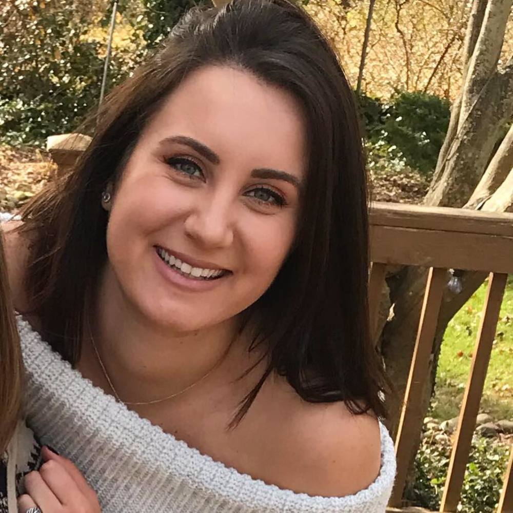 Meet your Posher, Nicole